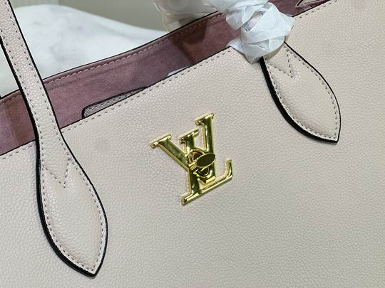 LV BAG Lockme M57345 42x28x15cm