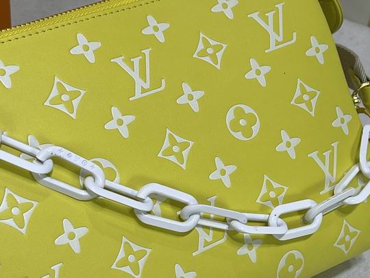 LV BAG Coussin M57782 57790 26x20x12cm