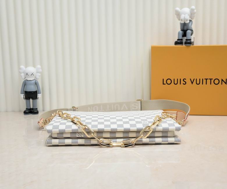 LV BAG Coussin M57783 34X24X12cm