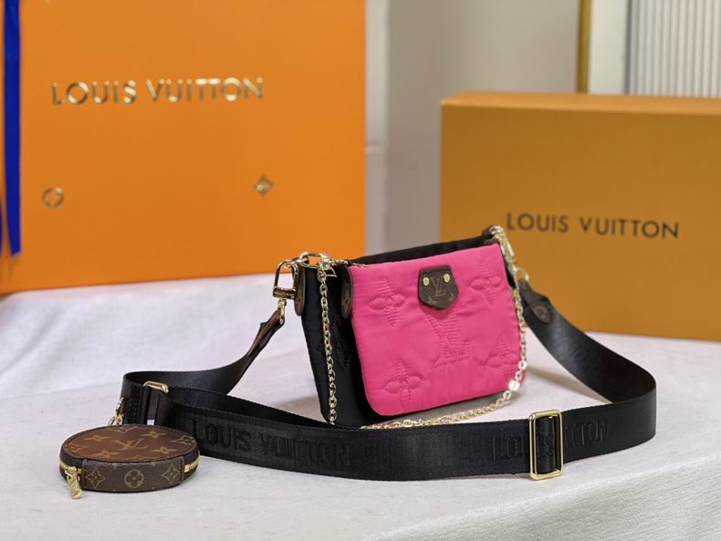 LV BAG Pochette Metis M57889 24X13 cm cs