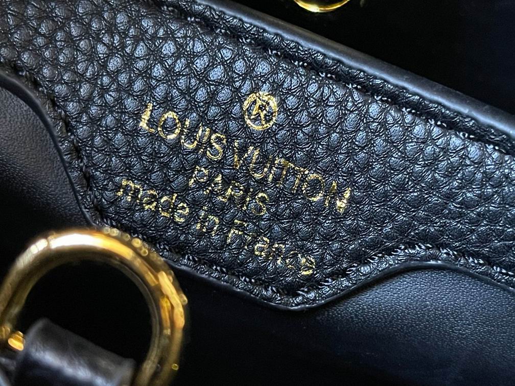 LV BAG Capucines M59209 31.5x20x11cm 