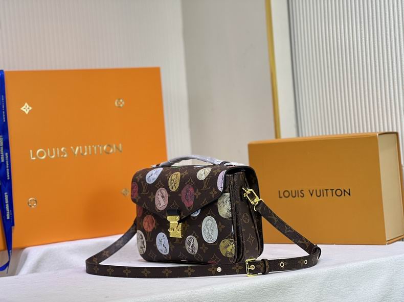 LV BAG Pochette Metis M59257 25x19x7 cm cs