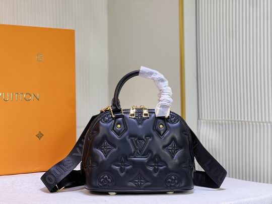 LV BAG Alma BB M59793 24.5x18x12cm