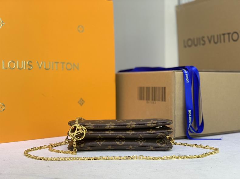 LV BAG Pochette Metis M67695 20x14x8 cm cs