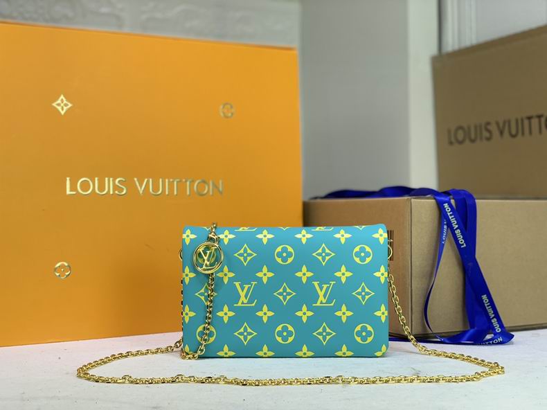 LV BAG Pochette Metis M67695 20x14x8 cm cs