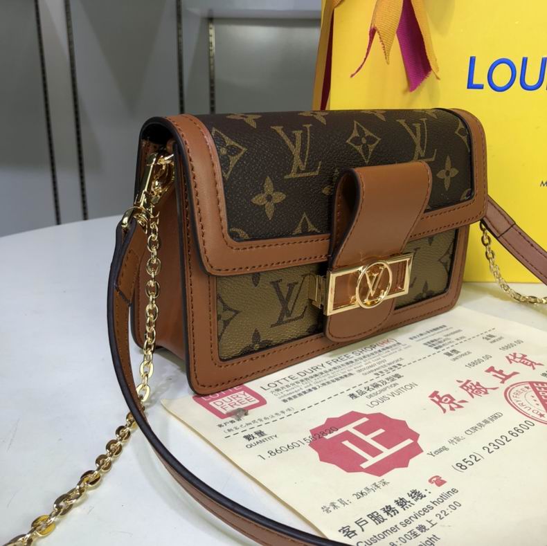 LV BAG Dauphine M68746 19x12x5cm