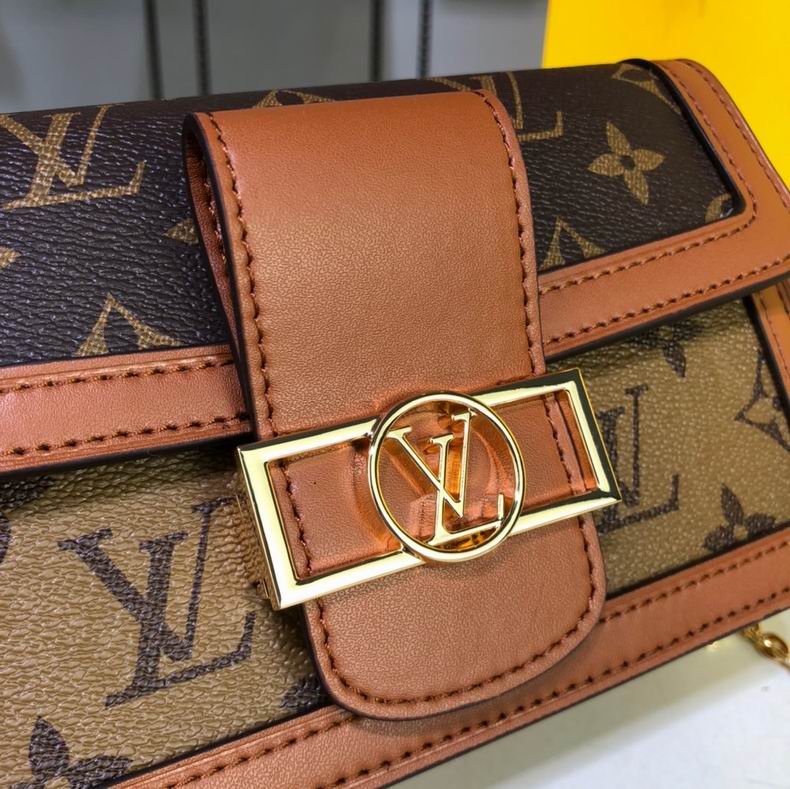 LV BAG Dauphine M68746 19x12x5cm