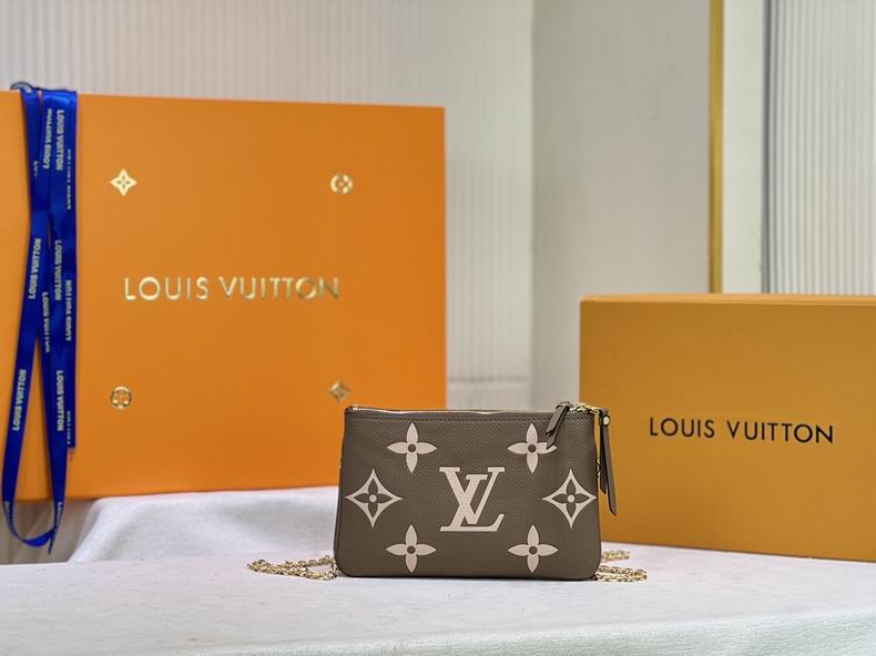 LV BAG Pochette Metis M69203 20x12.5x3 cm cs