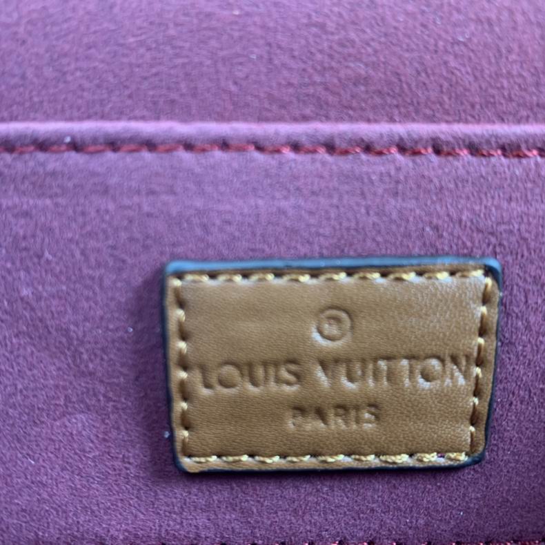 LV BAG Dauphine M69992 18.5x12x5 cm