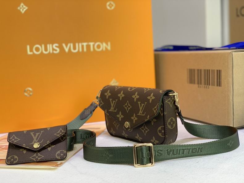 LV BAG Pochette Metis M8009 17x9.6x3.5 cm cs