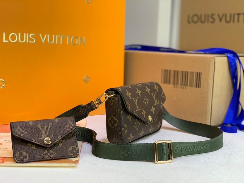 LV BAG Pochette Metis M80091 17x9.6x3.5 cm