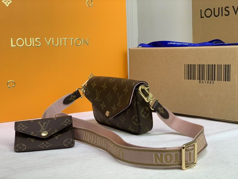 LV BAG Pochette Metis M80091 17x9.6x3.5 cm