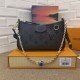 LV BAG Easy Pouch On Strap M81066 19x11.5x3cm