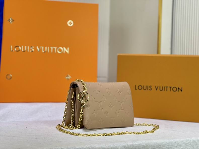 LV BAG Pochette Metis M80742 20x14x8 cm cs