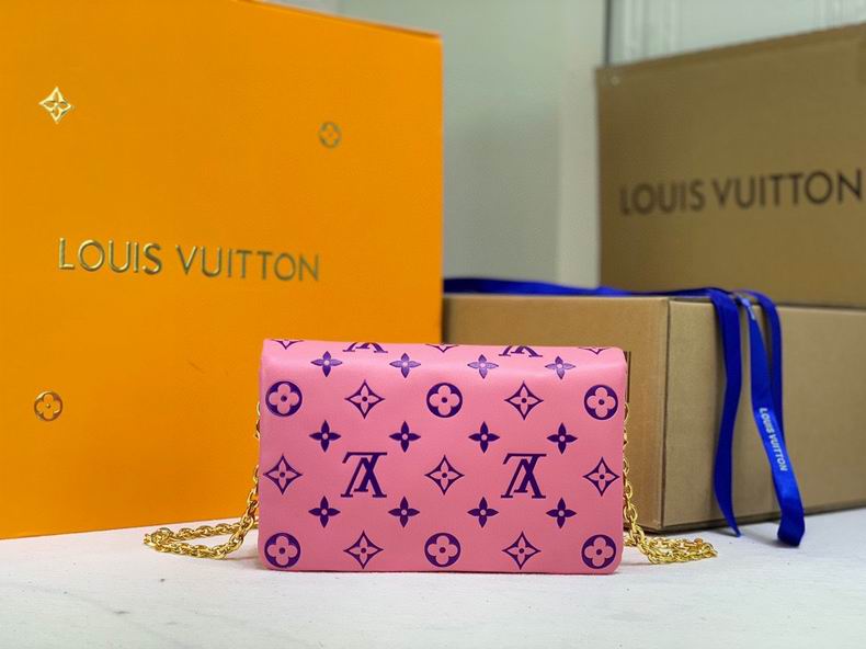 LV BAG Pochette Metis M80742 20x14x8 cm cs