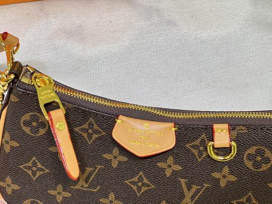 LV BAG Easy Pouch On Strap M80480 19X11.5X4cm