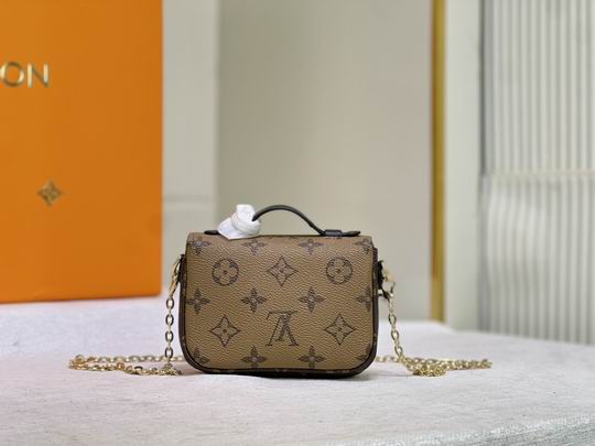 LV BAG Micro Metis M81390 14x11x3.5cm 