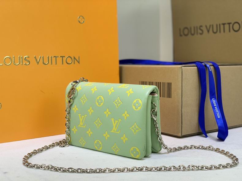 LV BAG Pochette Metis M81708 20x14x8 cm cs