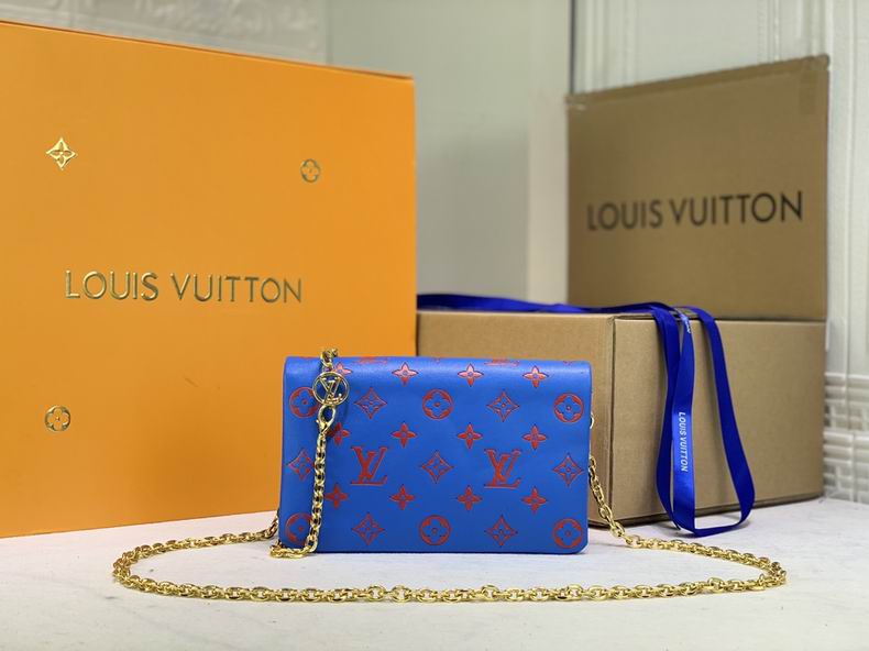 LV BAG Pochette Metis M81708 20x14x8 cm cs