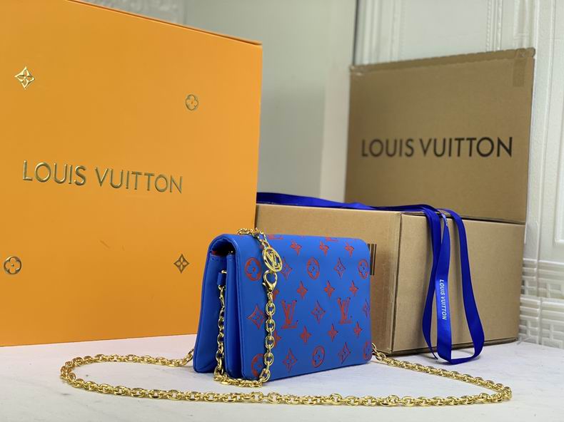 LV BAG Pochette Metis M81708 20x14x8 cm cs