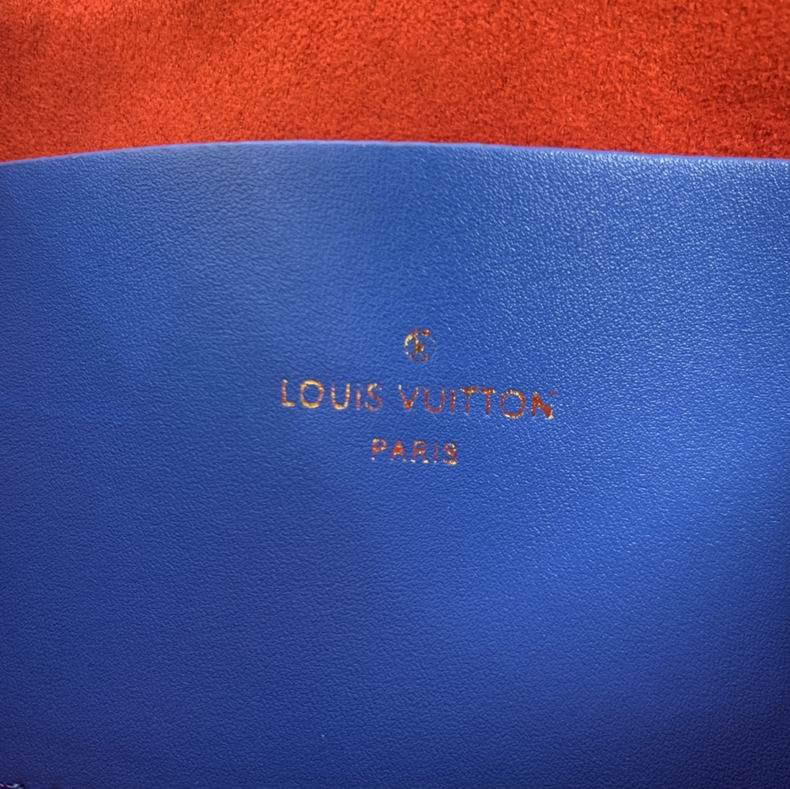 LV BAG Pochette Metis M81708 20x14x8 cm cs