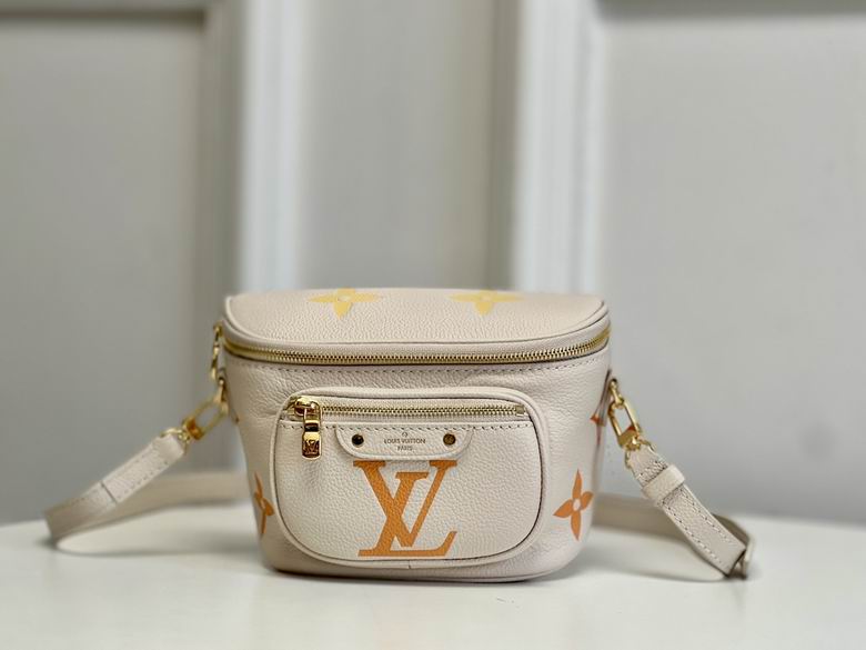 LV BAG Gradient M82208 17X12X9.5cm