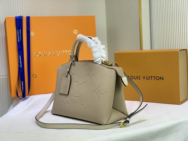 LV BAG Grand Palais SSM58914 29X18X12.5