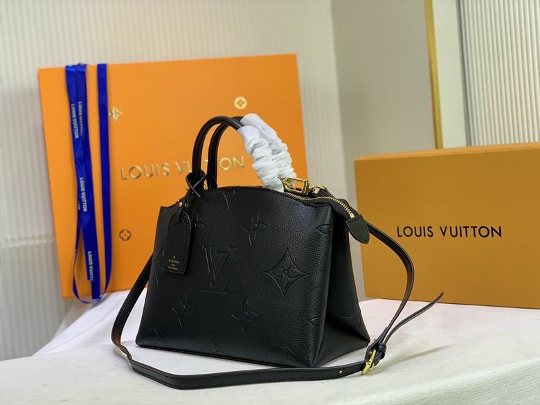 LV BAG Grand Palais SSM58914 29X18X12.5