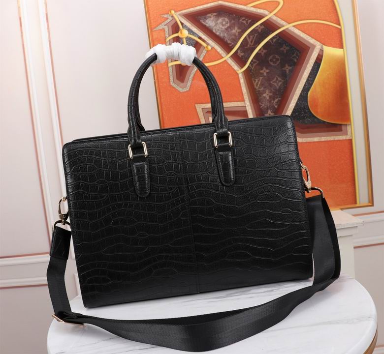 LV briefcase 1008704 39X29X7cm WP