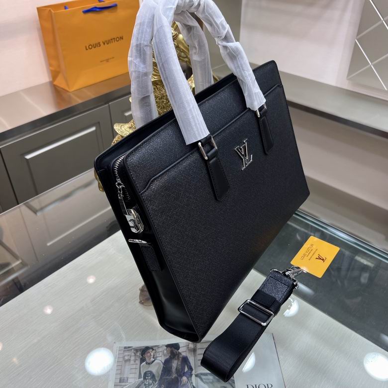 LV briefcase 1022673 38X7X28cm XM