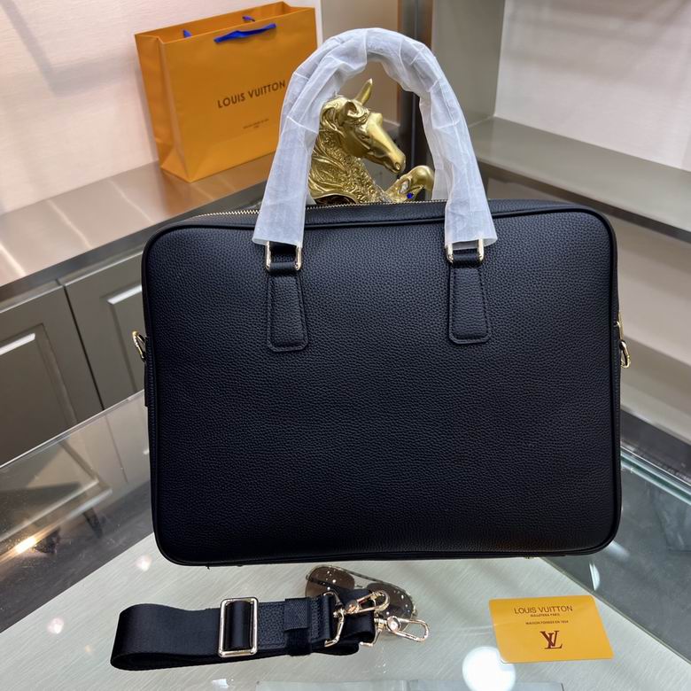 LV briefcase 1022682 38X6.5X29cm XM