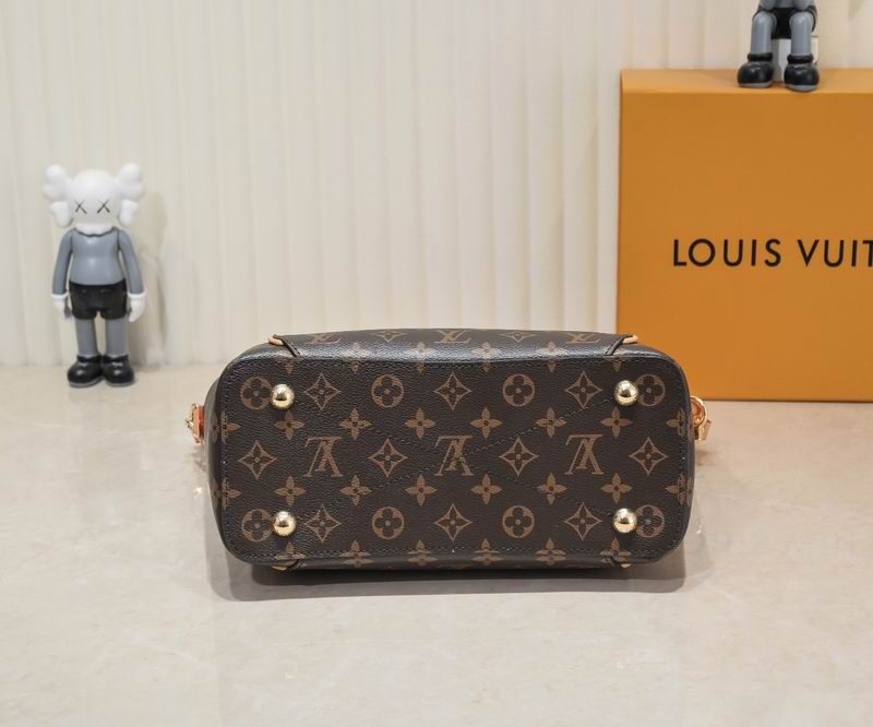 LV BAG Spring Street 49588 28x24x12cm ss