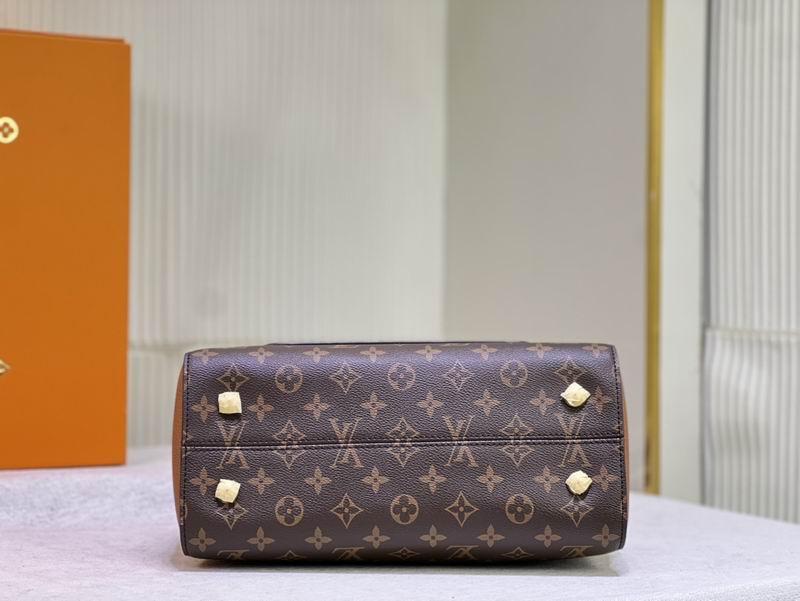 LV BAG Spring Street 59953 30X21x14cm ss