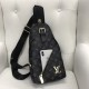 LV Chest pack 733904 28X20X6cm WP