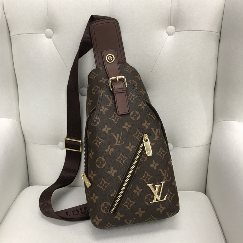 LV Chest pack 733904 28X20X6cm WP