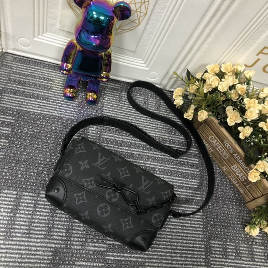 LV BAG Steamer 81746 18x11x6.5cm cs