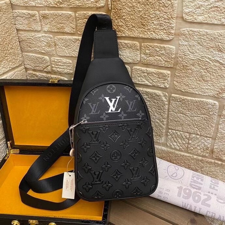 LV Chest pack 861398 32X18X8cm WP 1