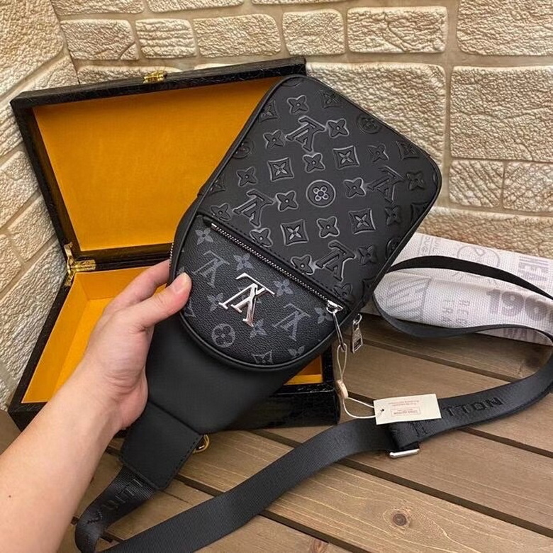 LV Chest pack 861398 32X18X8cm WP 1