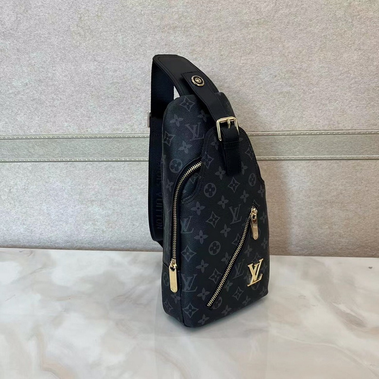 LV Chest pack 872521 23344 18X31X5cm SC