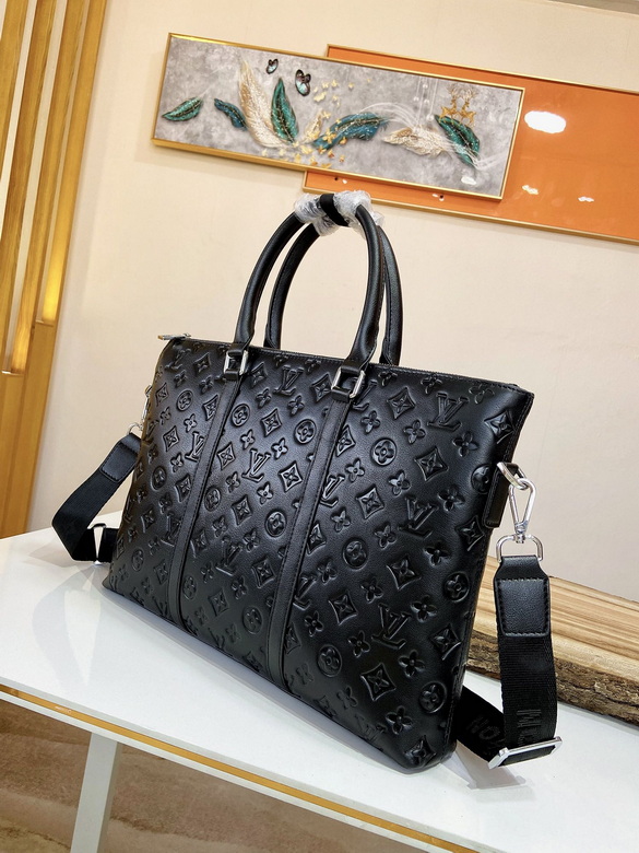 LV Bags Men 8838-997 39X29X5cm XM