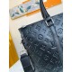 LV Bags Men 8838-997 39X29X5cm XM