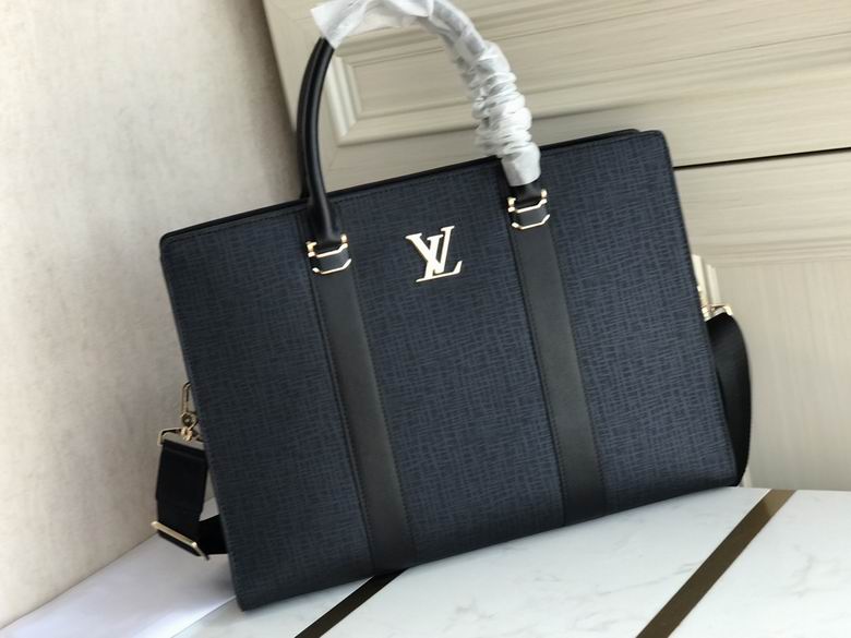 LV briefcase 958849 39X30X7cm WP