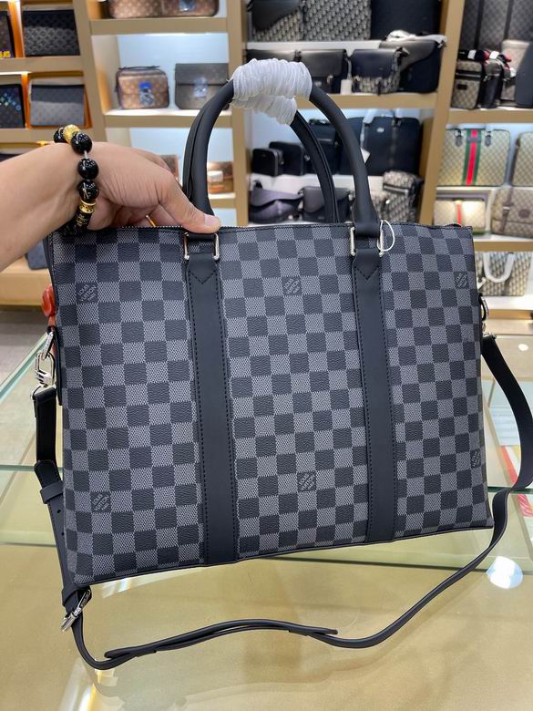 LV briefcase 971368 38X7X28cm WP