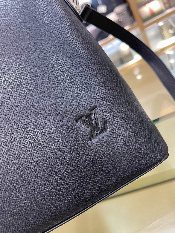 LV briefcase 971377 38X7X28cm WP