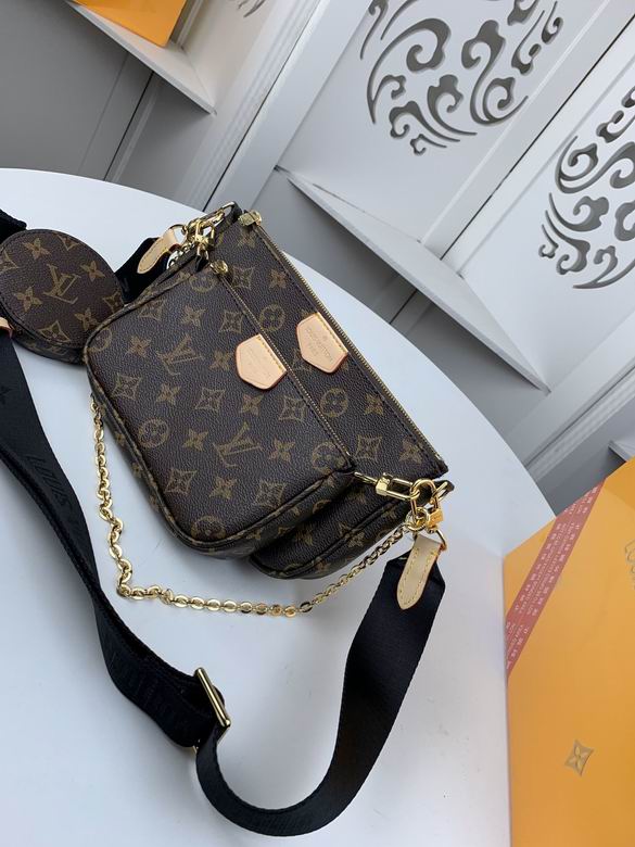 LV BAG Favorite BC44823_1BC44823