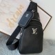 LV Chest pack L6095 28X17X5cm WP