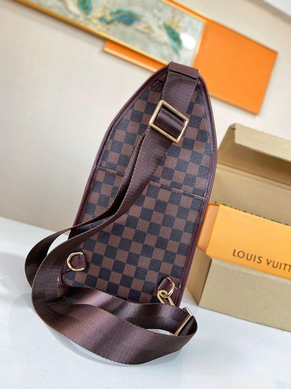 LV Chest pack LV2045 15X26X7cm XM 4colour