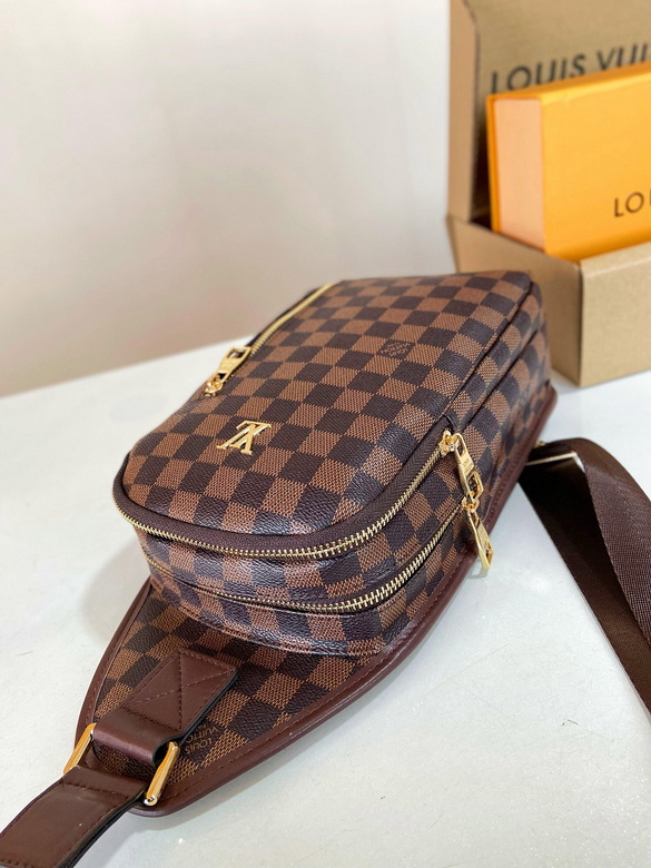 LV Chest pack LV2045 15X26X7cm XM 4colour