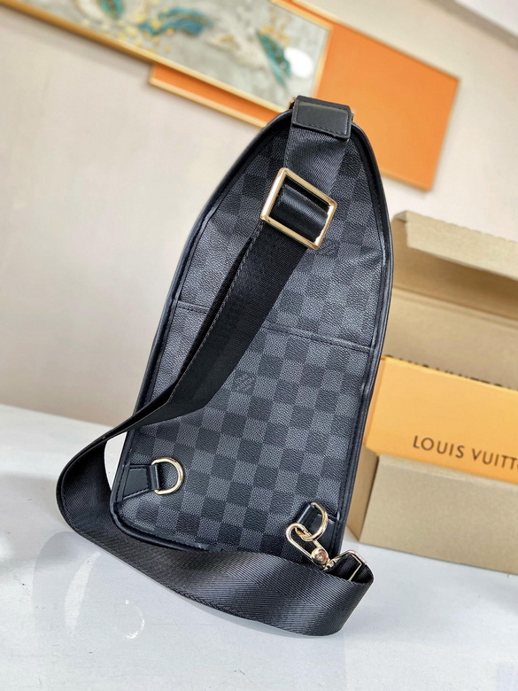 LV Chest pack LV2045 15X26X7cm XM 4colour