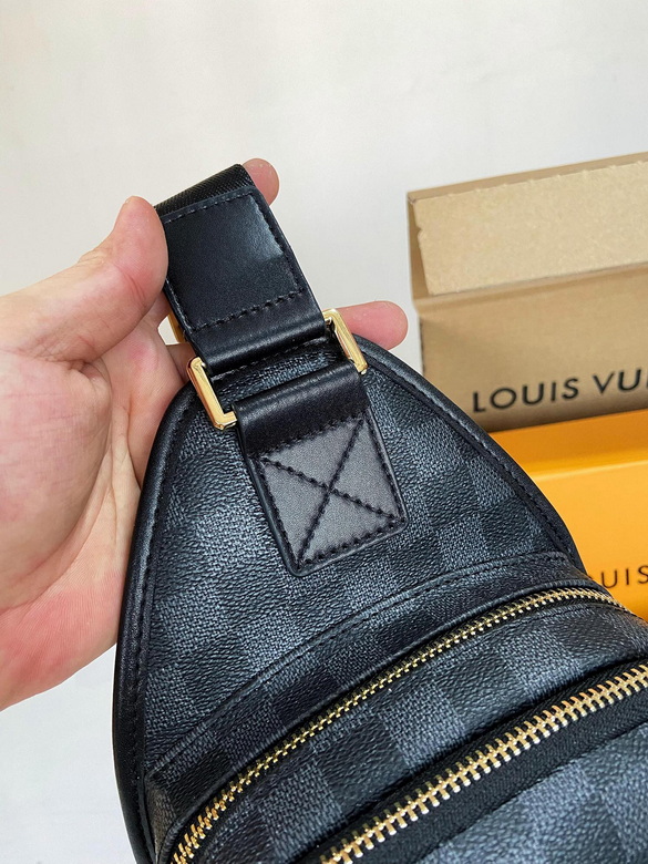 LV Chest pack LV2045 15X26X7cm XM 4colour